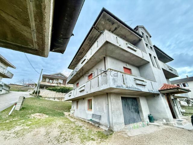 Appartamento in vendita a Penne, Abruzzo