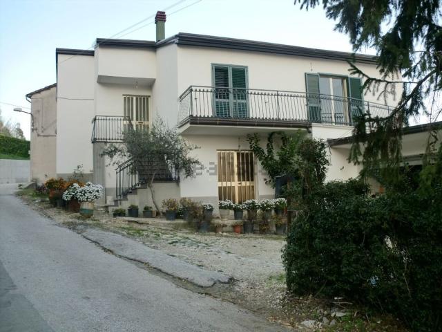 Appartamento in vendita a Fornelli, Molise
