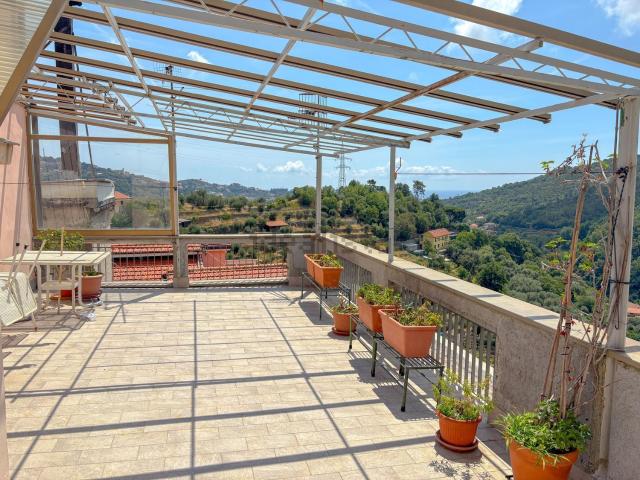 Appartamento in vendita a Albisola Capo, Liguria