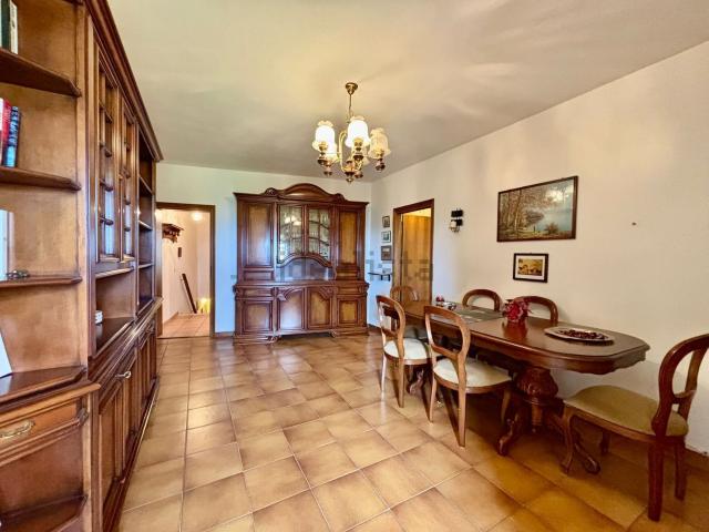 Appartamento in vendita a Lajatico, Toscana