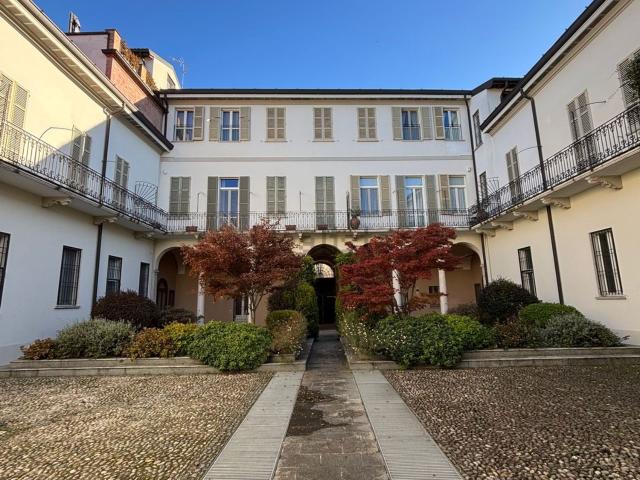 Appartamento in vendita a Centro Storico, Cremona