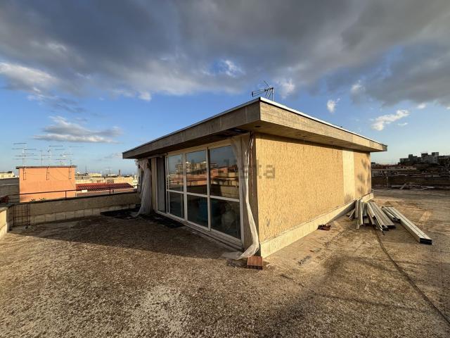 Attico in vendita a Monte Po-Nesima-San Leone-Rapisardi, Catania