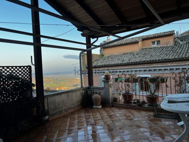 Attico in vendita a Osimo, Ancona