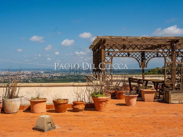 Appartamento in vendita a Montenero Alto, Livorno