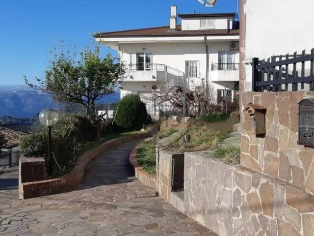 Appartamento in vendita a Calabria, Cosenza