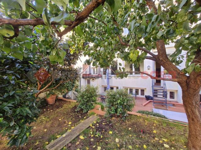 Appartamento in vendita a Quartiere 2, Firenze
