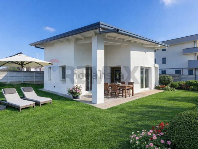 Appartamento in vendita a Magnago, Lombardia