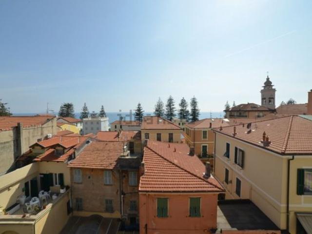 Attico in vendita a Bordighera, Liguria