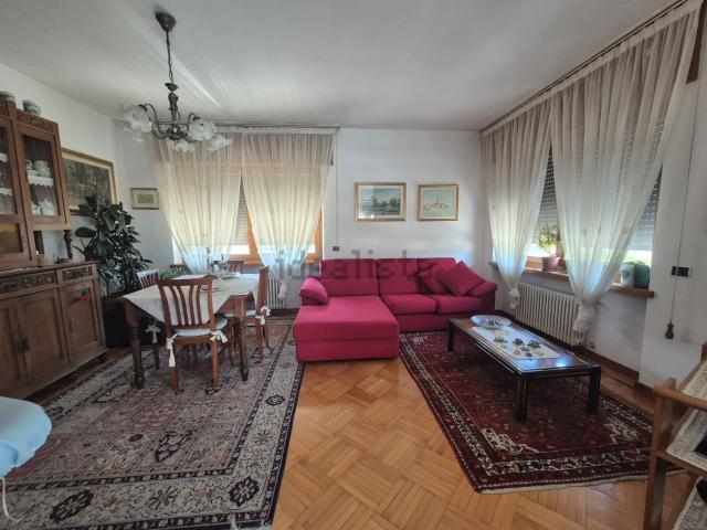 Appartamento in vendita a Feltre, Veneto