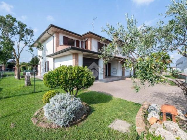 Appartamento in vendita a Riva, Suzzara