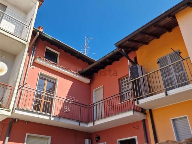 Appartamento in vendita a Guanzate, Como