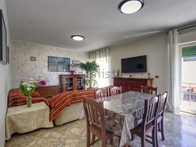 Appartamento in vendita a Ragnola, Marche
