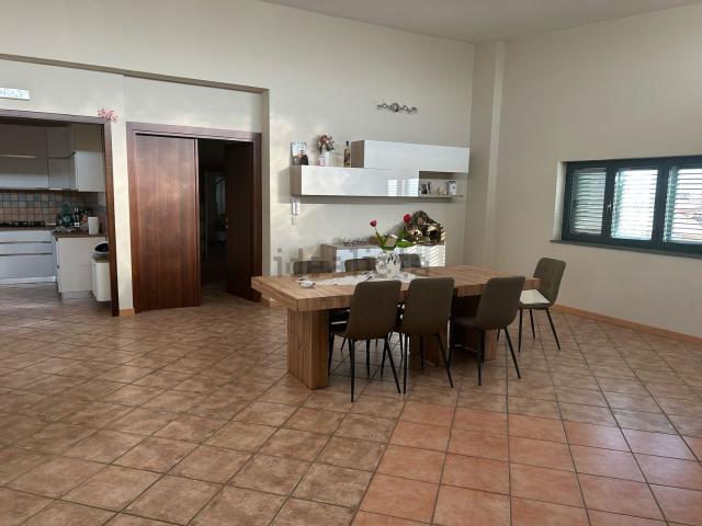 Attico in vendita a San Cipriano D'aversa, Campania