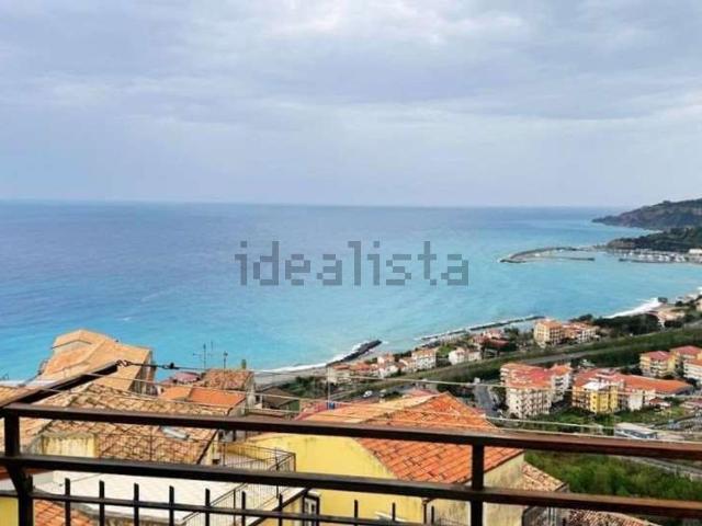 Appartamento in vendita a Cetraro Paese, Calabria