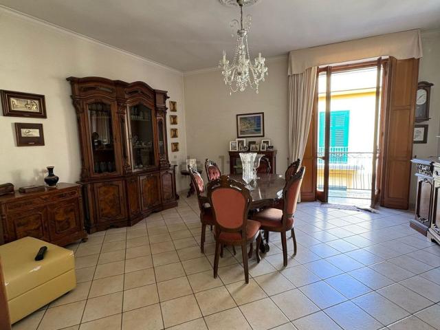 Appartamento in vendita a Palma Campania, Campania
