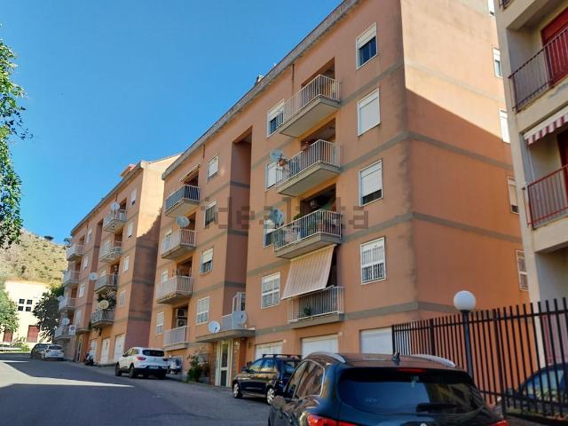 Appartamento in vendita a V Circoscrizione, Messina