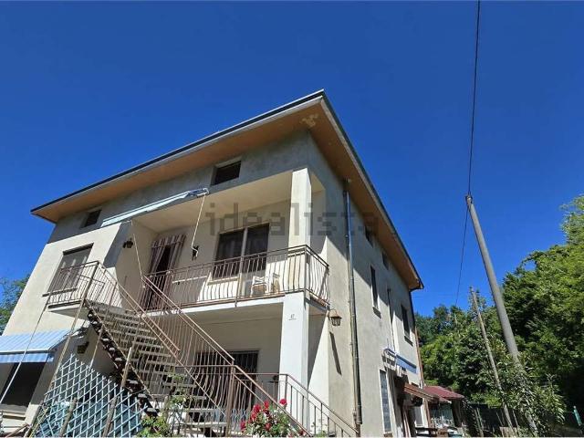 Appartamento in vendita a Mornago, Lombardia