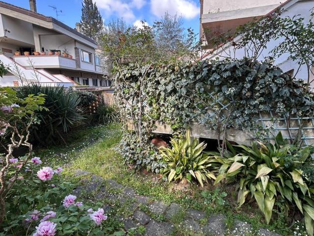 Appartamento in vendita a Quartiere 3, Firenze