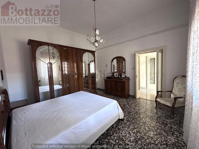 Appartamento in vendita a Lizzano, Taranto