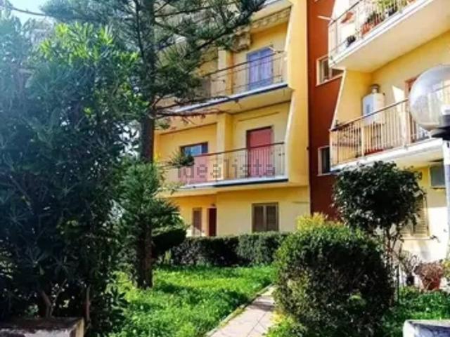 Appartamento in vendita a Calabria, Reggio Calabria
