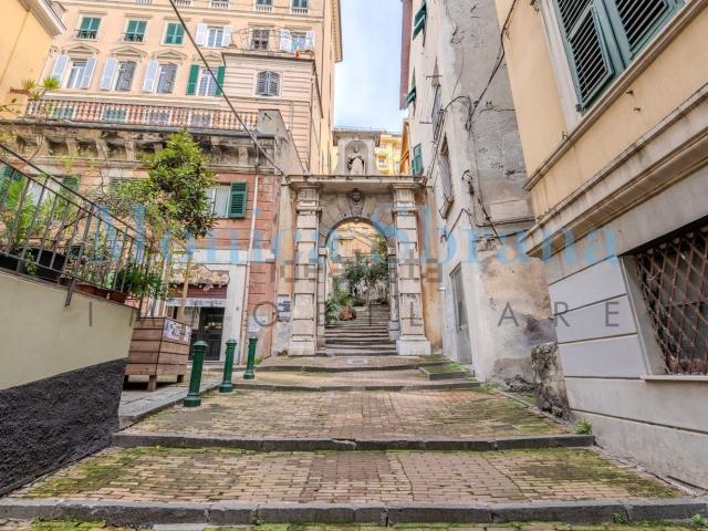 Appartamento in vendita a Centro Est, Serra Riccò
