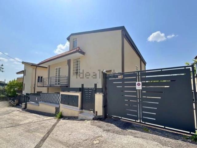 Appartamento in vendita a Briano, Caserta
