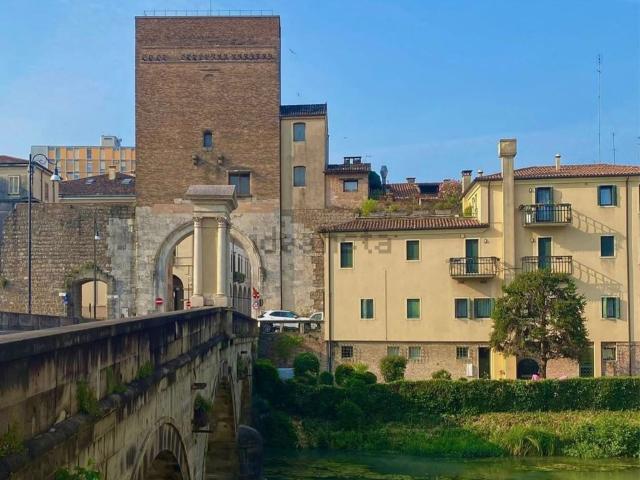 Appartamento in vendita a Padova