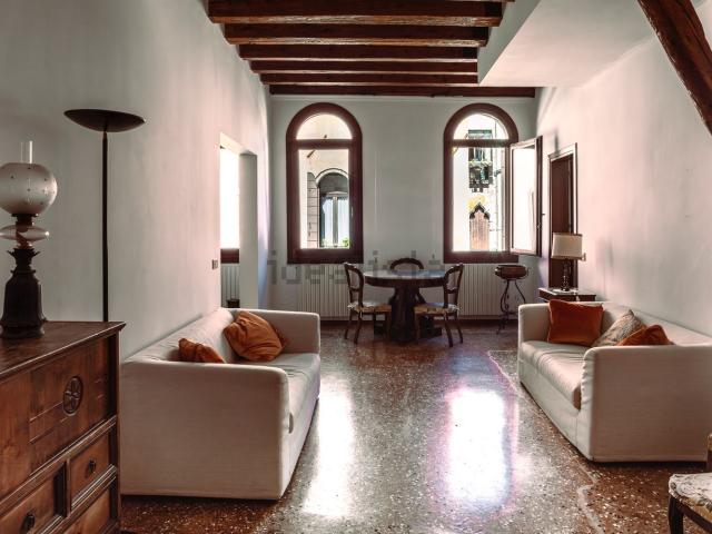 Appartamento in vendita a Venezia-Murano-Burano, Venezia