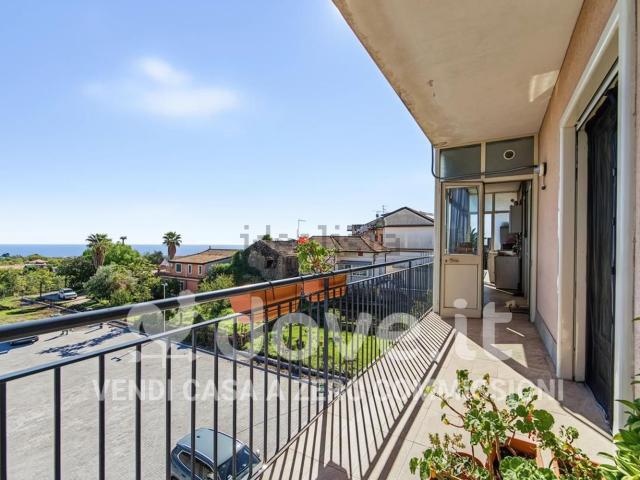 Appartamento in vendita a Santa Maria la Stella, Acireale
