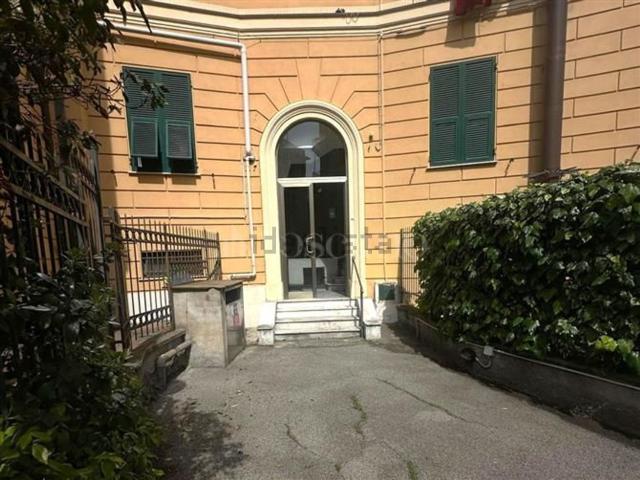 Appartamento in vendita a Medio Levante, Serra Riccò