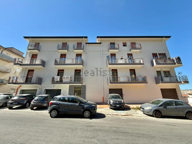 Appartamento in vendita a Montelepre, Sicilia
