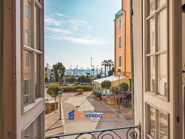 Appartamento in vendita a Poggio del Sole, Albissola Marina