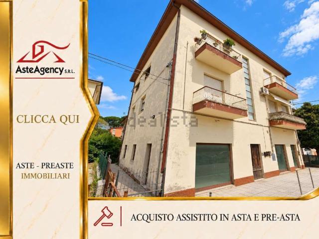 Appartamento in vendita a Jesi, Ancona