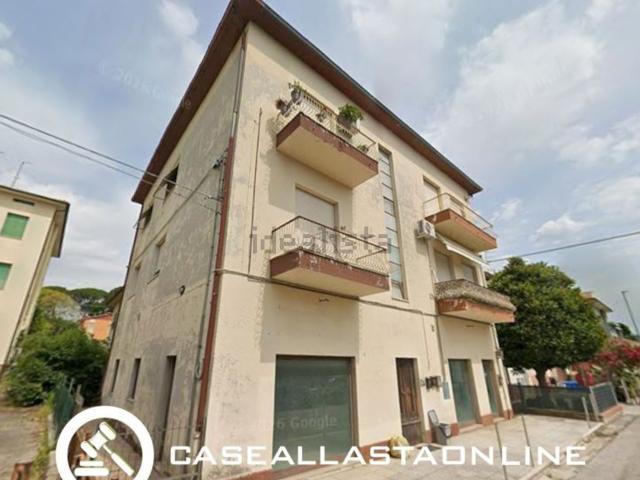 Appartamento in vendita a Jesi, Ancona