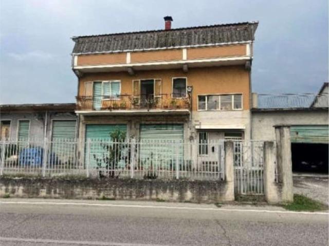 Appartamento in vendita a Pratola Peligna, Abruzzo