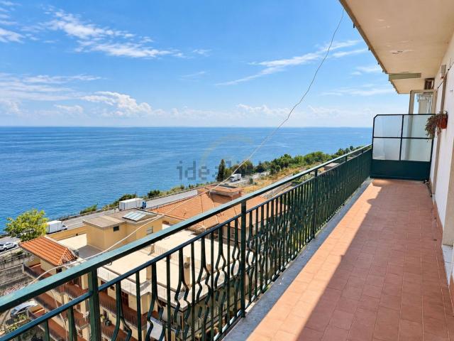 Appartamento in vendita a Santa Maria la Scala, Acireale