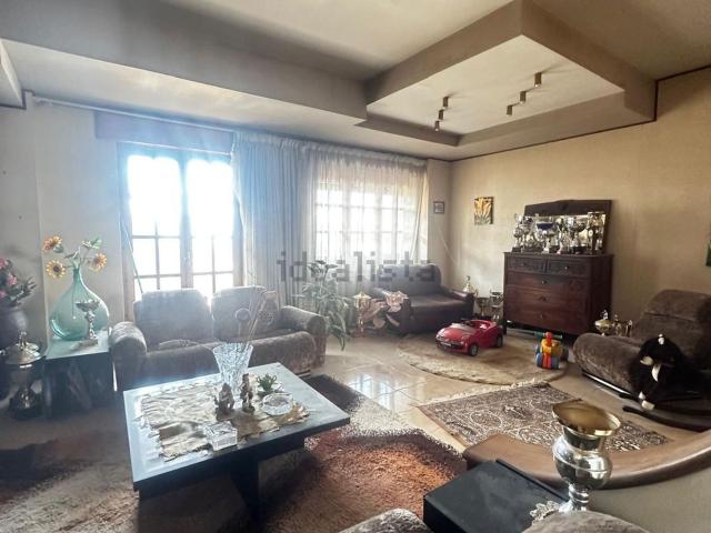 Appartamento in vendita a Santa Maria Di Licodia, Catania