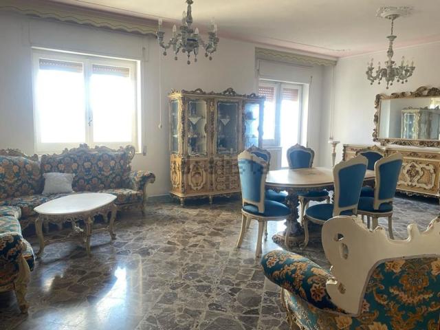 Appartamento in vendita a Puglia, Taranto