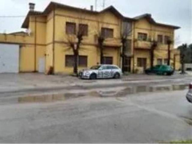Appartamento in vendita a Colli al Metauro, Marche