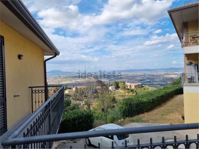Appartamento in vendita a Bettona, Umbria
