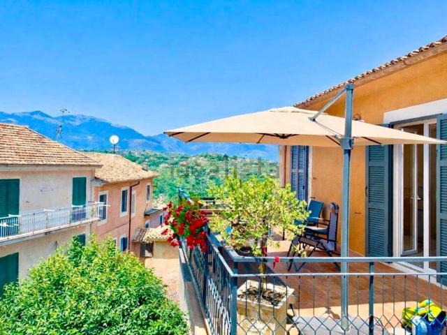 Appartamento in vendita a Cività Falconara, Arpino