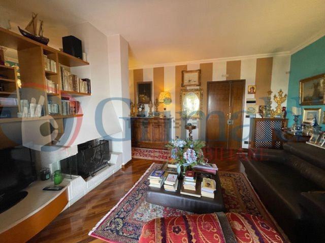 Attico in vendita a Puglia, Barletta-andria-trani