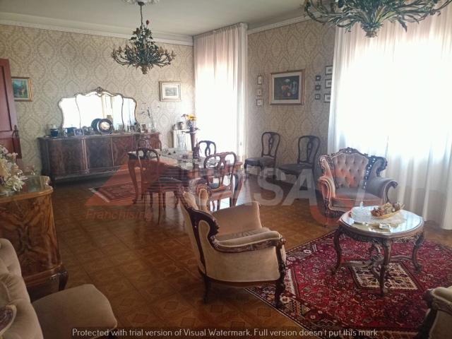 Appartamento in vendita a Maglie, Lecce