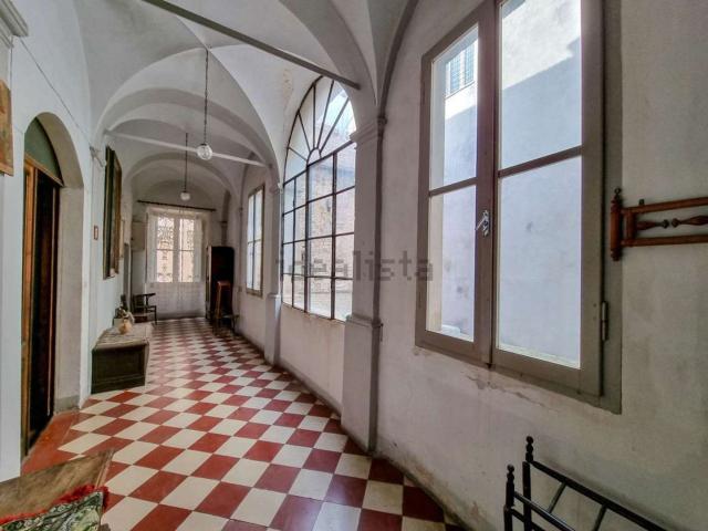 Appartamento in vendita a Cappuccini, Marche