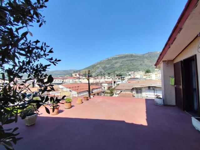 Attico in vendita a Santa Maria A Vico, Campania