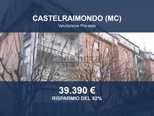 Appartamento in vendita a Castelraimondo, Macerata