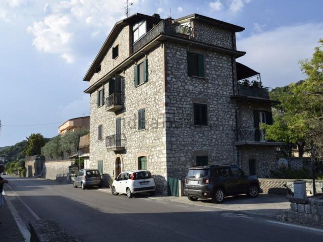 Appartamento in vendita a Pignataro Interamna, Lazio