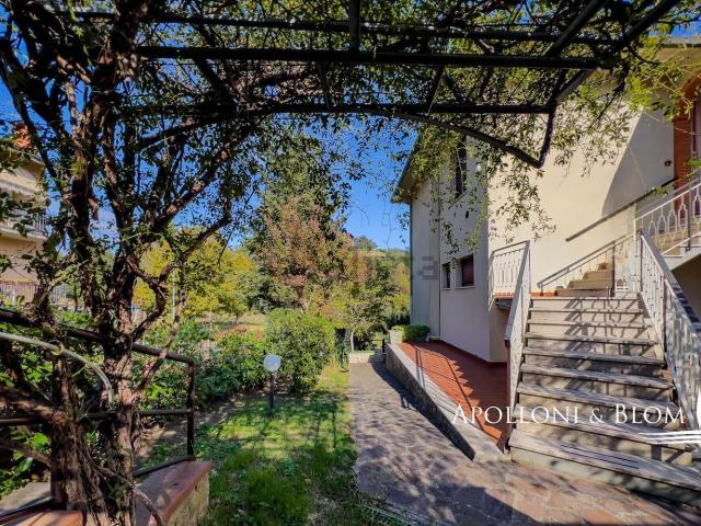 Appartamento in vendita a Chiusi Città, Toscana