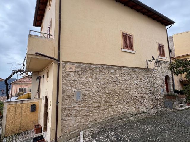 Appartamento in vendita a Campodimele, Lazio