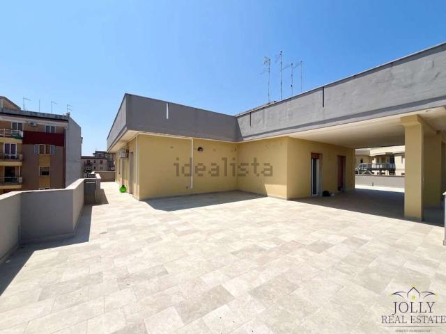 Attico in vendita a Acradina, Siracusa